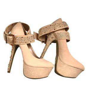 Stilettos gorgeous size 6 brand new